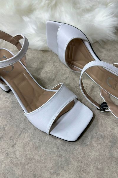 İmerShoes Daily White Women's Sandals Thick Heeled Ankle Strap Blunt Toe Soft Sole 275