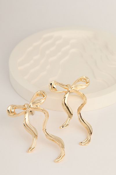 Elika Silver Bow model Design Earrings