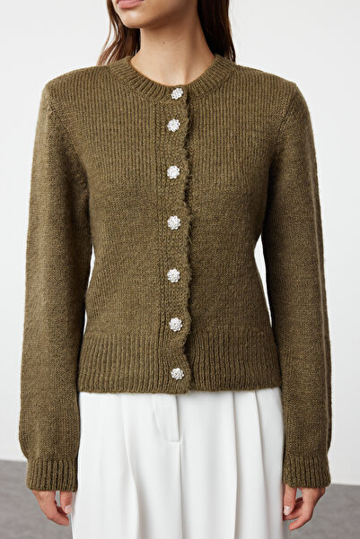 Trendyol Collection Khaki Soft Texture Jewel Kurtka z guzikami Wygląda jak dzianinowy kardigan TWOAW21HI0034