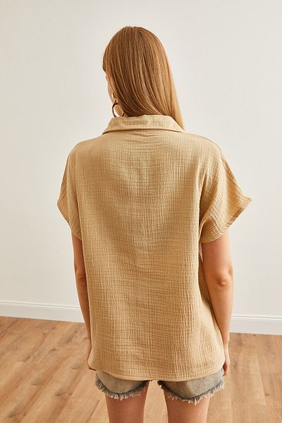 Olalook Dunkelbeiges Musselin-Basic-Shirt - Fledermausärmel GML-19001215