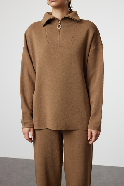 Trendyol Collection Wide Fit Mink kötöttáru szett - cipzáras, TWOAW24AU00026