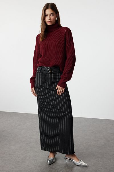 Trendyol Collection Bordeauxroter kurzer Rollkragen-Strickpullover TWOAW25KZ00002