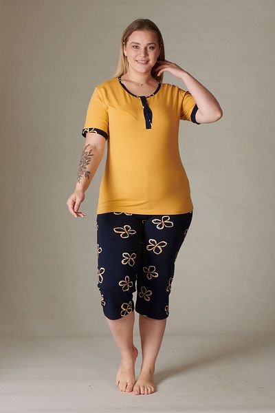 Rubina Secret طقم بيجامة صيفي - طية صدر السترة مفصلة، كابري - 2-7XL (المناسبات: 80-120 كجم)