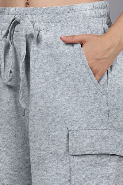 OXVİN Multi Pocket Bel Lastikli Bağcıklı Oversize Bermuda Kadın Şort (rahat Kalıp)