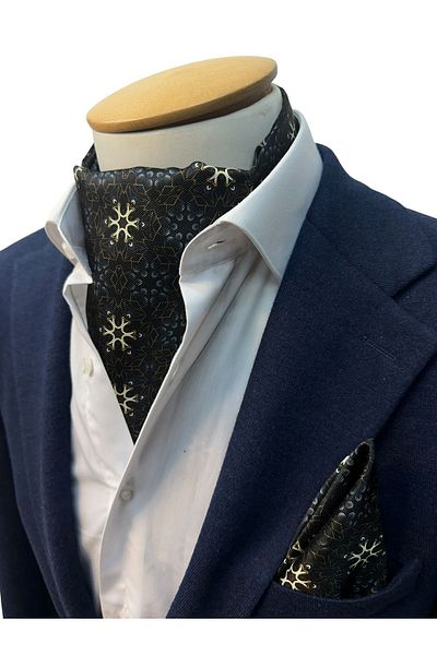 TMFASHİON Men's Ascot Scarf - Snow Patterned, Self-Tied Neck Cover and Pocket Handkerchief Set
