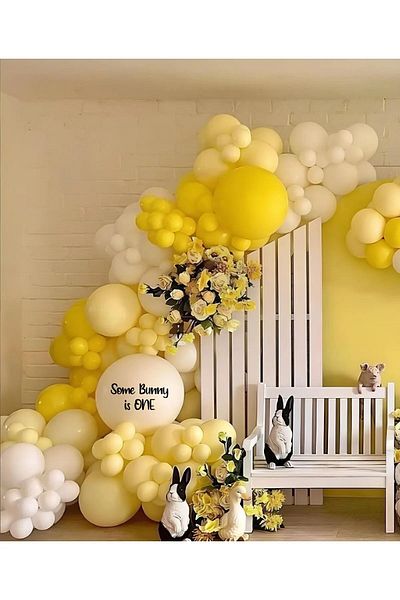 Gold Center Set of 100 Yellow Macaron White Balloons - My Party Set