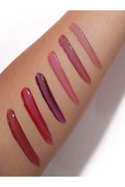 the balm مجموعة أحمر الشفاه مكونة من 6 قطع من Meet Matte Hughes بحجم مناسب للسفر، أحمر شفاه غير لامع سعة 1.2 مل