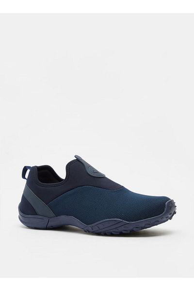 Dash Textured Slip-On Lightweight Walking Shoes