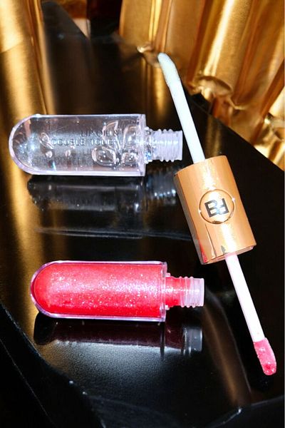 wonderway Double Sided Permanent Glossy Lipstick - Lip Gloss & Oil