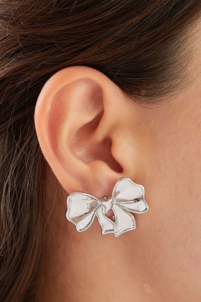 Elika Silver Bow Model EarrinGs - Detailed