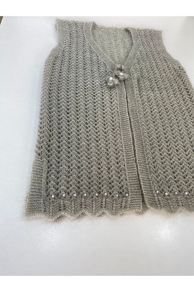 Ebrar Çeyiz Machine knitted vest