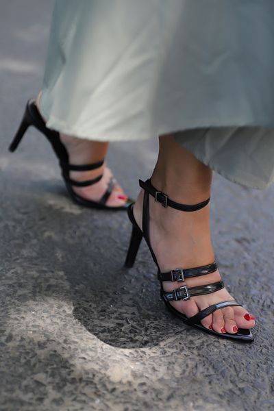 Sibel Durmaz Kina Black Pointed Toe Buckle Detailed Sandals