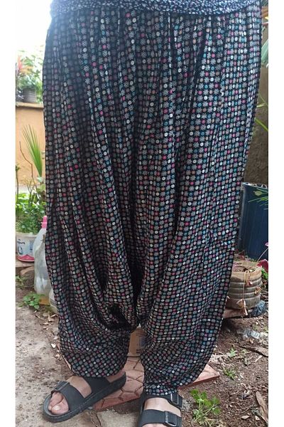 MEŞHUR ŞALVARCI PELİN Pantaloni largi de damă cu model, cu buzunare și talie elastică