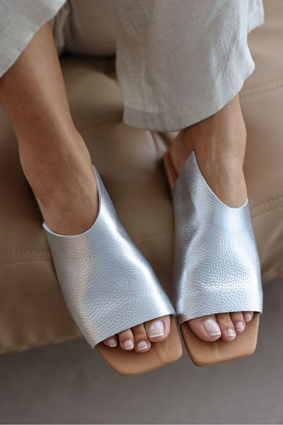 selinshoes Miles Genuine Leather Women's Slippers - Silver
