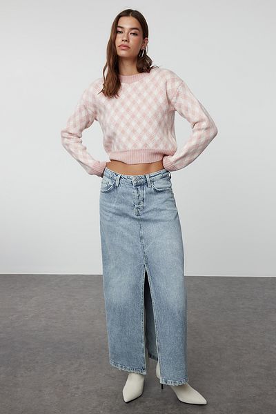 Trendyol Collection Kurzer, weicher Strickpullover mit Strukturmuster in Puder TWOAW22KZ1180