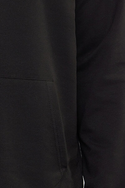 Trendyol Collection Черен суичър с дълъг ръкав с качулка - стандартна кройка TMNAW20sw0162