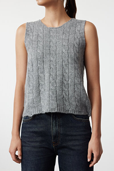 Trendyol Collection Antracit kötött pulóver kötött részletekkel - puha textúra TWOAW25SV00009