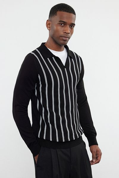 Trendyol Collection Black Striped Slim Fit Knitwear Sweater - Crew Neck Tmnaw25Kz00027