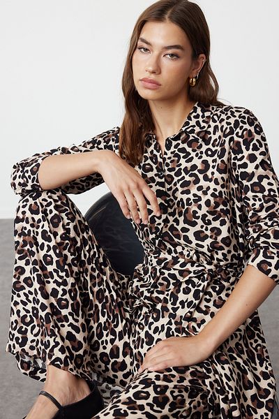 Trendyol Modest Viscose Leopard Patterned Regular Fit Belted Suit - TCTSS24US00089