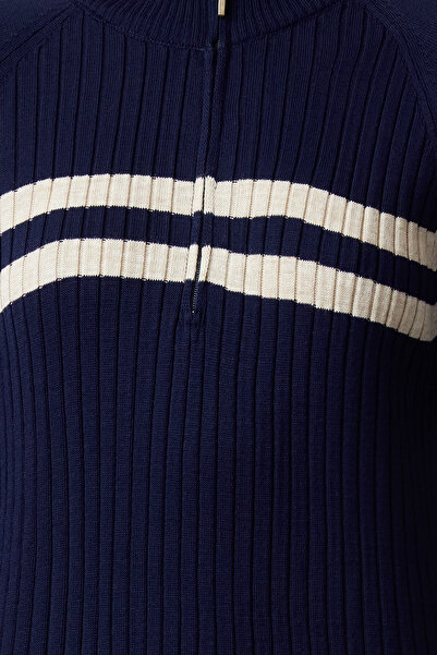 Trendyol Modest Zsinóros kötöttáru ruha - sötétkék színű blokk, TCTAW25EB00020