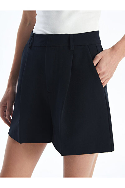 LC Waikiki Dámské rovné šortky pohodlného střihu