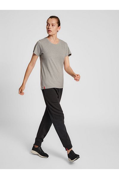 hummel hmlRED BASIC T-SHIRT S/S DAMEN