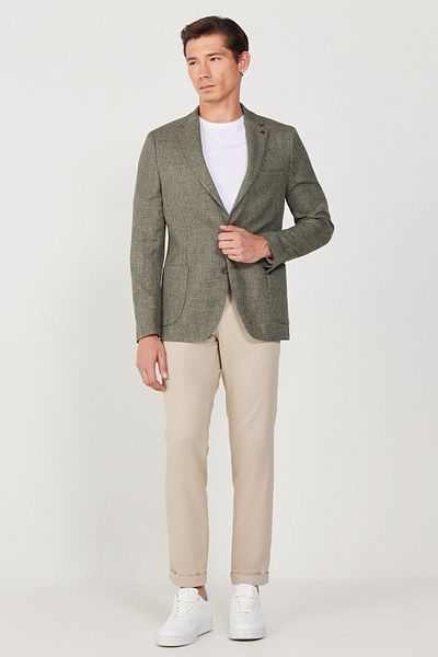 ALTINYILDIZ CLASSICS Pánská khaki slim fit bunda úzkého střihu s monolímečkem se vzorem