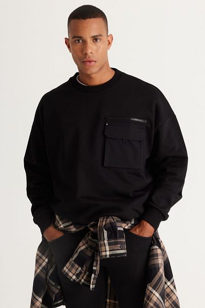 AC&Co / Altınyıldız Classics Ανδρικό μαύρο oversize φούτερ με φλις κλωστή, με λαιμόκοψη 100% βαμβάκι