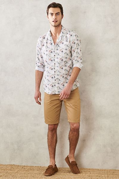 AC&Co / Altınyıldız Classics Lässige Chino-Shorts für Herren in Camel Slim Fit, Slim Fit Dobby aus 100 % Baumwolle