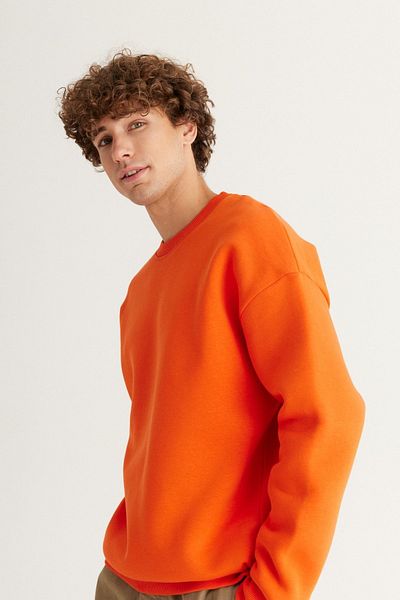 AC&Co / Altınyıldız Classics Men's Orange Oversize Loose Cut 3 Thread Crew Neck Cotton Sweatshirt with Fleece Inside