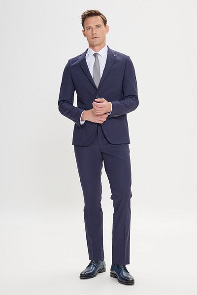 AC&Co / Altınyıldız Classics Costum pentru bărbați, albastru bleumarin, slim fit, cu guler mono