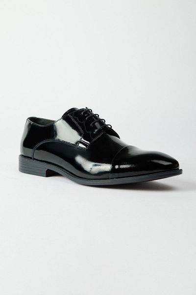ALTINYILDIZ CLASSICS Schwarze Herrenschuhe aus 100 % Leder mit klassischem Lackleder