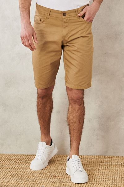 AC&Co / Altınyıldız Classics Lässige Chino-Shorts für Herren in Camel Slim Fit, Slim Fit Dobby aus 100 % Baumwolle