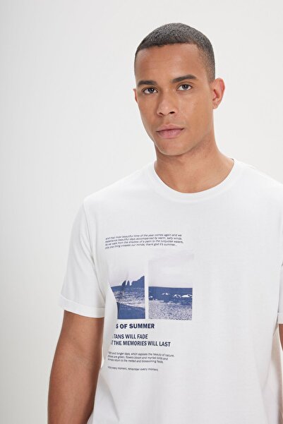 AC&Co / Altınyıldız Classics Weißes Herren-T-Shirt mit normaler Passform und normaler Passform aus 100 % Baumwolle mit Rundhalsausschnitt