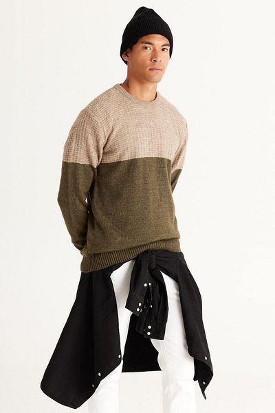 AC&Co / Altınyıldız Classics Πλεκτό πουλόβερ ανδρικό μπεζ-χακί Standard Fit Normal Cut Crew Neck Colorblok με σχέδια