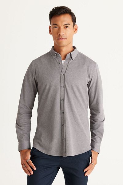 ALTINYILDIZ CLASSICS Graues Slim-Fit-Strickhemd für Herren mit schmalem Schnitt, Knopfkragen und Piqué-Muster