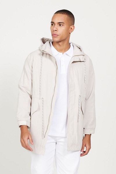 ALTINYILDIZ CLASSICS Μπεζ ανδρική καμπαρντίνα - Standard Fit, με κουκούλα, ρυθμιζόμενο κορδόνι