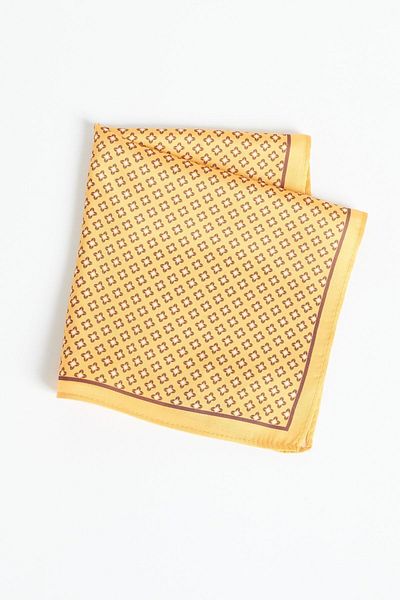 ALTINYILDIZ CLASSICS Men's Yellow Patterned Handkerchief