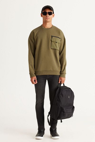 AC&Co / Altınyıldız Classics Khakifarbenes, übergroßes Sweatshirt für Herren mit lockerem Schnitt und Rundhalsausschnitt aus Fleecefaden, 100 % Baumwolle