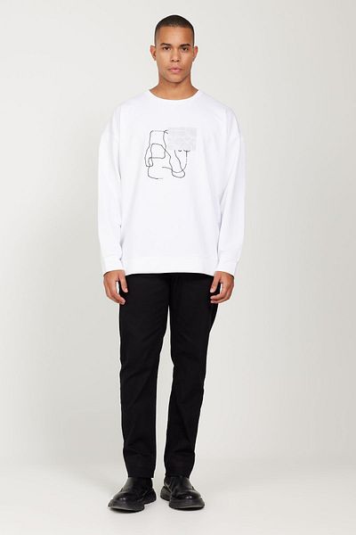 AC&Co / Altınyıldız Classics Weißes, übergroßes, locker geschnittenes, bequemes Sweatshirt mit Rundhalsausschnitt für Herren