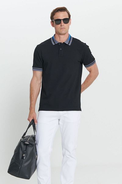 AC&Co / Altınyıldız Classics Pánské černé tričko Slim Fit úzkého střihu, 100% bavlna, nerolovatelné polo tričko s výstřihem