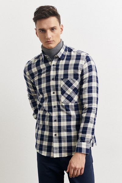 AC&Co / Altınyıldız Classics Pánská tmavě modrá-béžová Slim Fit Slim Fit Knoflíkový límec 100% bavlna kostkovaná dřevorubecká košile