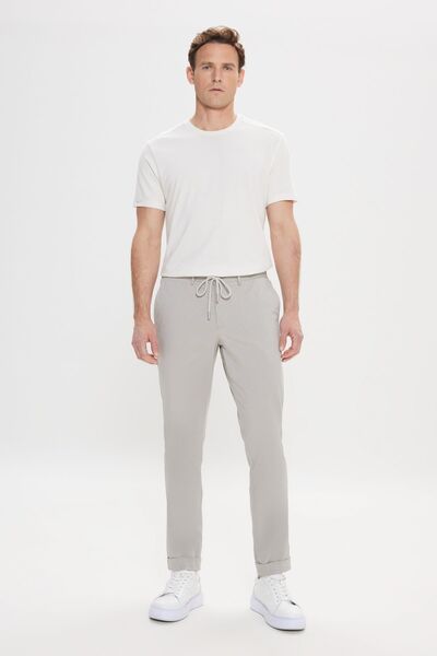 ALTINYILDIZ CLASSICS Erkek Açık Gri Slim Fit Dar Kesim Yan Cepli Desenli Beli Lastikli Pantolon