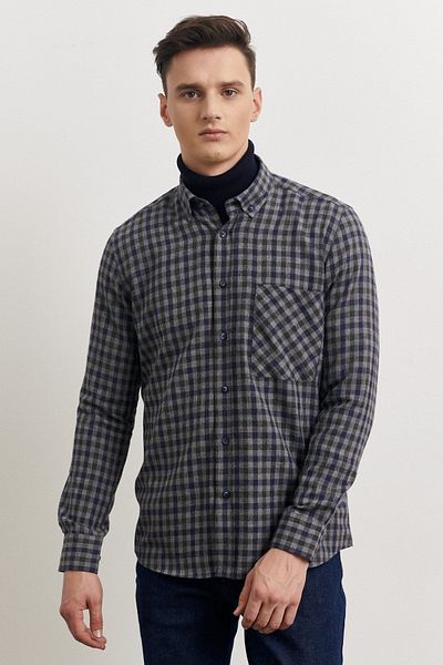 AC&Co / Altınyıldız Classics Grau-marineblaues, schmal geschnittenes Holzfällerhemd mit Gingham-Knopfkragen und schmaler Passform für Herren