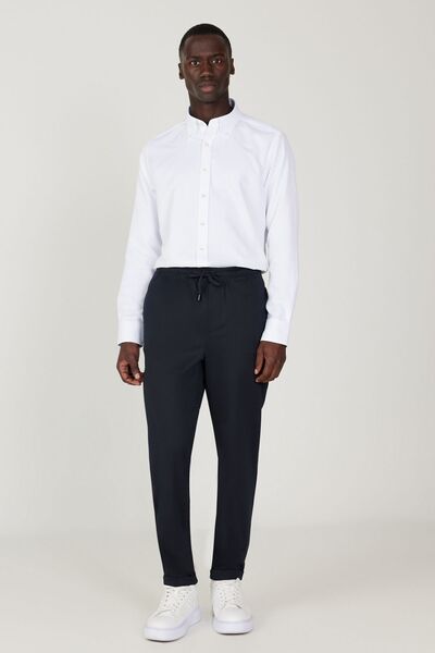 AC&Co / Altınyıldız Classics Férfi sötétkék normál szabású, normál szabású kényelmes flanel zsebes nyakkendős derékban kötött sztreccs nadrág