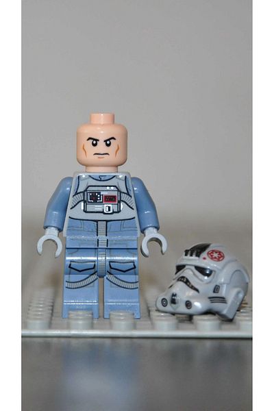 LEGO Dark Red Emperor Logo AT-AT Driver Minifigure