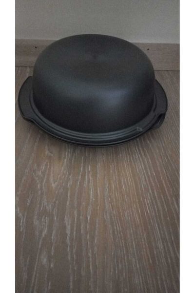 Tupperware Tupperwre Ultra Pro 1.5 liter Red Oven Dish - LABEL