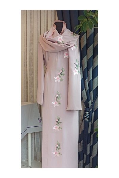 Misue Handmade Medina Embroidered Silk Prayer Dress and Dressing Gown Set - Tied Dowry Design