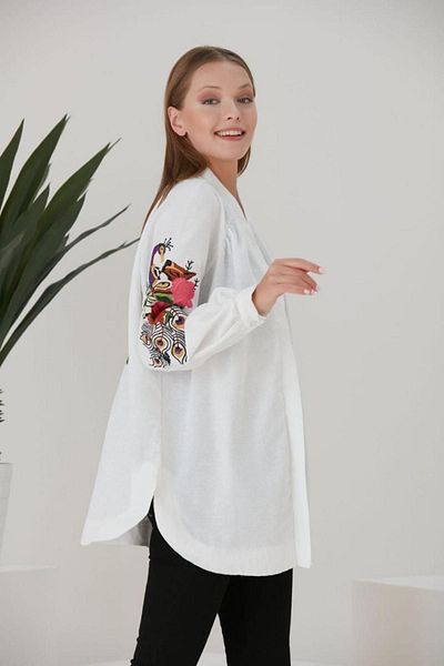 MAY MARA WOMEN'S ARMS AND BACK EMBROIDERY KIMONO