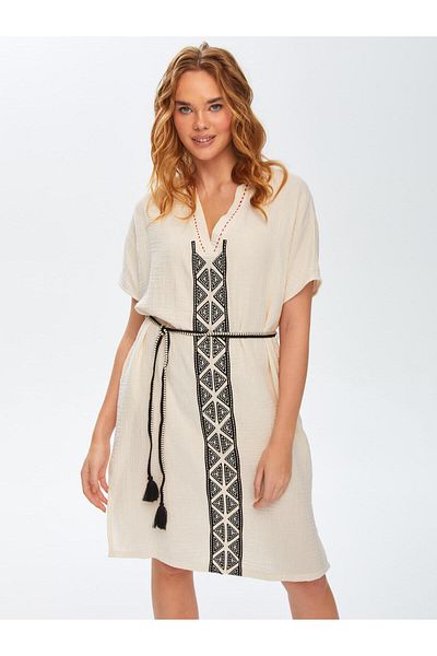 Faik Sönmez Φόρεμα Resort Contrast Collar Muslin με κέντημα στο μπροστινό μέρος 68791